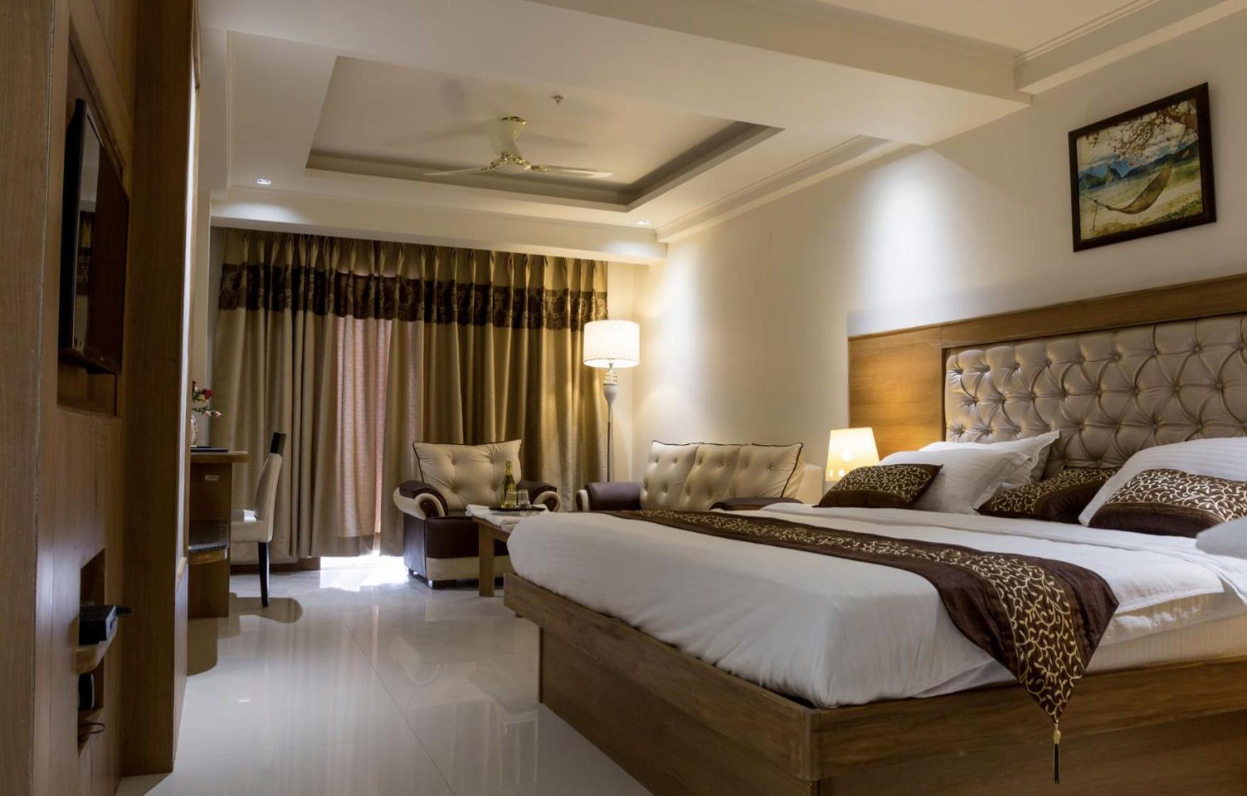 Hotel Lotus Paradise - Banquet & Dining - Near Murthal Sukhdev Rāi Exterior foto